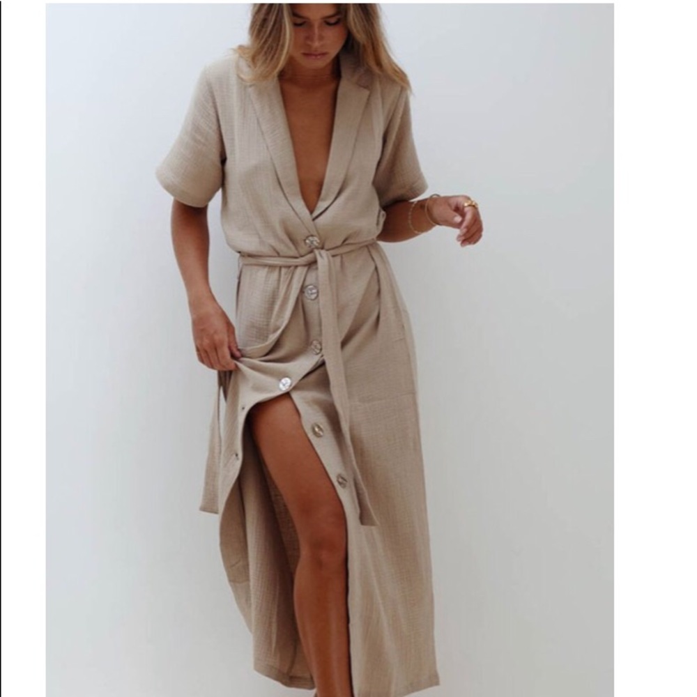 Maurie + Eve higher love dress color sand size 8